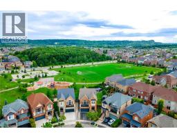 200 GIDDINGS Crescent - 2