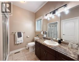69 TAN Avenue - 25