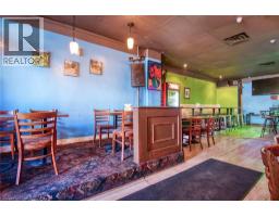 660 KING Street E - 10