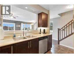 935 ZELLER Crescent - 13