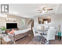 935 ZELLER Crescent - 16