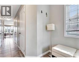 935 ZELLER Crescent - 6