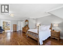 19 FORESTVIEW Drive - 23