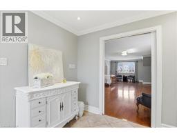 19 FORESTVIEW Drive - 27
