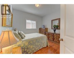 369 ZELLER Drive - 10