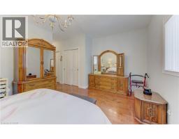 369 ZELLER Drive - 16