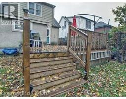 94 ALMA Street - 15
