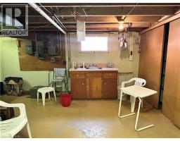 130 GARDINER Avenue E - 30