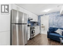 305 CANNON Street E - 33