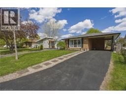 19 GREENDALE Crescent - 2