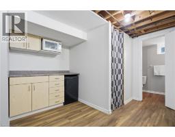 19 GREENDALE Crescent - 33