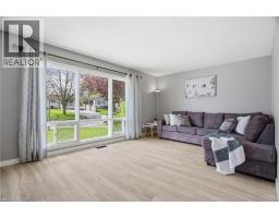 19 GREENDALE Crescent - 6