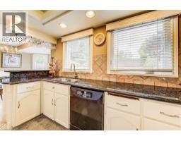 48 LENNOX Crescent - 20