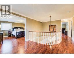 48 LENNOX Crescent - 23