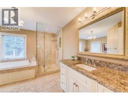 48 LENNOX Crescent - 26
