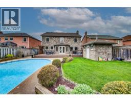 48 LENNOX Crescent - 46