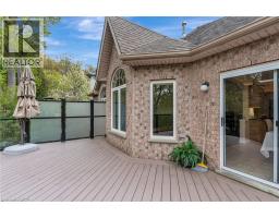 18 WOODMANS Court - 33