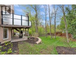 18 WOODMANS Court - 39