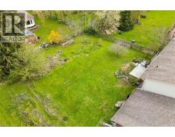 142 CARSON Drive - 35
