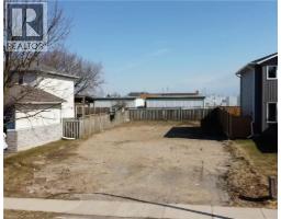 233 KINROSS Street - 4