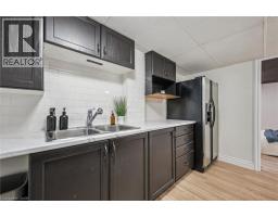 58 BOCK Street - 30