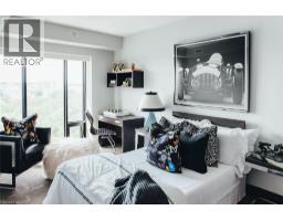 1235 RICHMOND Street UnitNo. 902 - 6