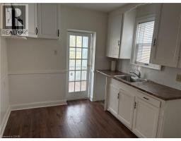 136 GLEN Road - 11