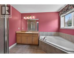 73 COBBLESTONE Drive - 16