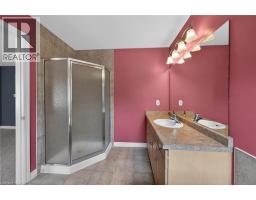 73 COBBLESTONE Drive - 17