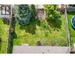 73 COBBLESTONE Drive - 33