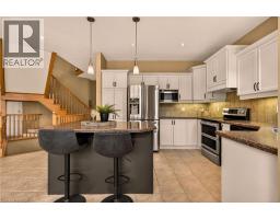 76 MOORLAND Crescent - 14