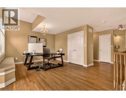 76 MOORLAND Crescent - 27