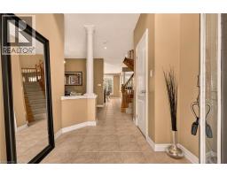 76 MOORLAND Crescent - 5