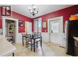 50 MAIN Street E - 16
