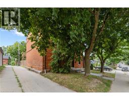 188-190 CAROLINE Street S - 2