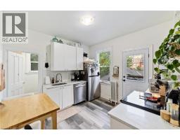 188-190 CAROLINE Street S - 23