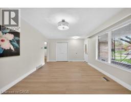 217 PINEGROVE Crescent - 10