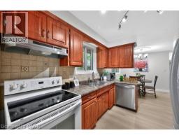 217 PINEGROVE Crescent - 16