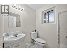 217 PINEGROVE Crescent - 31