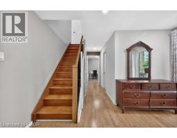 217 PINEGROVE Crescent - 33