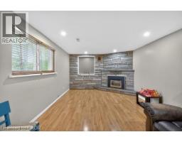 217 PINEGROVE Crescent - 35