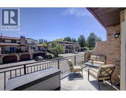 464 BEECHWOOD Place UnitNo. 3 - 13