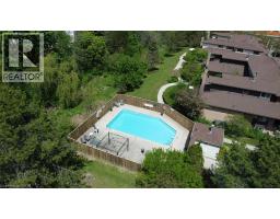 464 BEECHWOOD Place UnitNo. 3 - 27