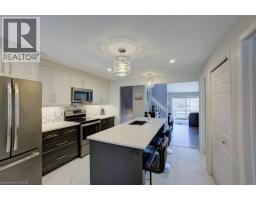 464 BEECHWOOD Place UnitNo. 3 - 4