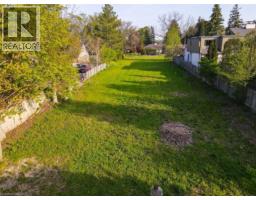 138 RIVERBANK Drive - 31
