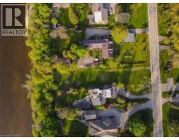 138 RIVERBANK Drive - 32