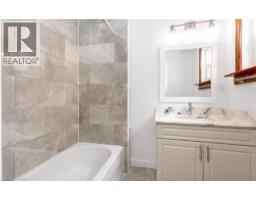 193 S MADISON Avenue S - 17
