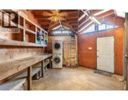 193 S MADISON Avenue S - 32