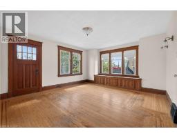 48 STIRLING Avenue N - 18