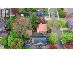 48 STIRLING Avenue N - 40
